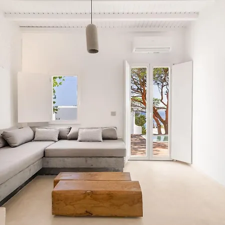 Vakantiehuis The Form Exclusive Agios Ioannis Diakoftis